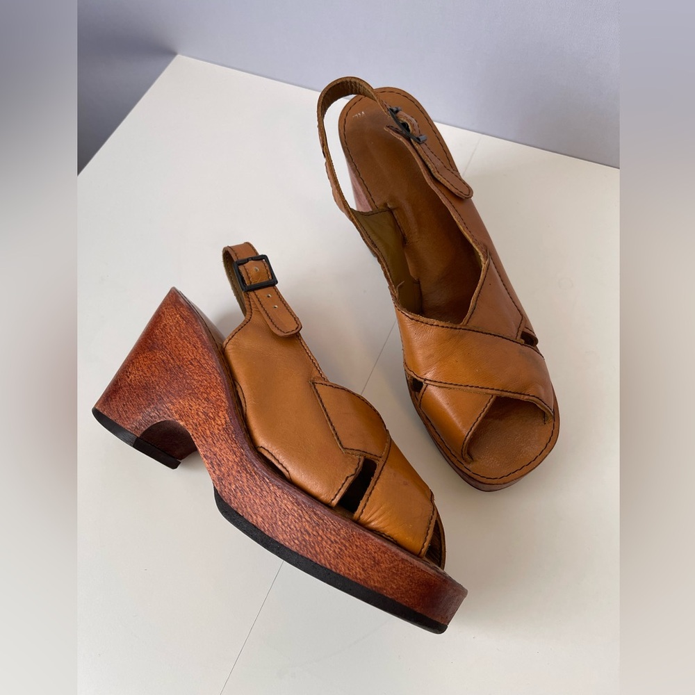 Vintage Brown Leather Wooden Platform Sandals 7